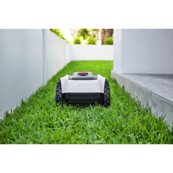 Ecovacs GOAT O800 RTK Robotmaaier tot 800 m²